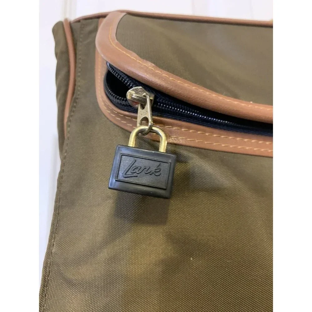 Vintage Lark Travel Luggage Hanging Garment‎ Bag Olive Brown
